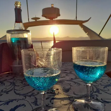 Yacht 18m Sunseeker In Mallorca Mit Fruehstueck & Bordcrew El Arenal (Mallorca)