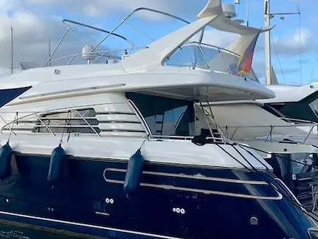 Botel Yacht 18m Sunseeker In Mallorca Mit Fruehstueck & Bordcrew *