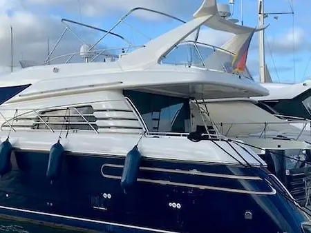 Hotel en barco Yacht 18m Sunseeker In Mallorca Mit Fruehstueck & Bordcrew *