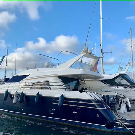 Yacht 18m Sunseeker In Mallorca Mit Fruehstueck & Bordcrew * 엘아레날